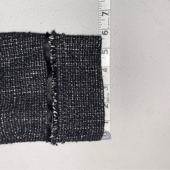 Nordstrom Halogen Black Gray Tweed Cropped Jacket with Pockets Chain Edge Medium - Picture 11 of 14